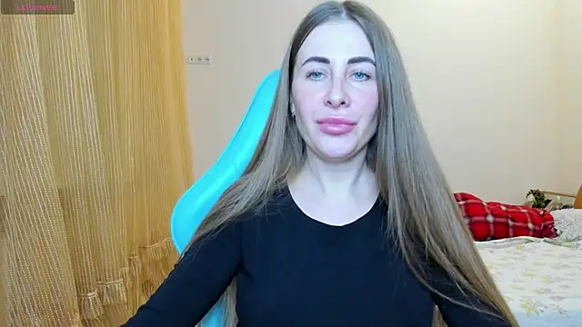 Snapshot of BarbaraKiss chatting on December 2024 02:21:01 PM BarbaraKiss online show from December 2024 02:21:01 PM