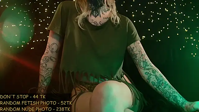 Snapshot of Littlespacemouse chatting on July 2026 12:20:01 PM Littlespacemouse online show from July 2026 12:20:01 PM