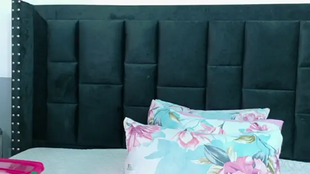 Snapshot of kinkyhousewifee chatting on March 2026 11:49:02 AM kinkyhousewifee online show from March 2026 11:49:02 AM