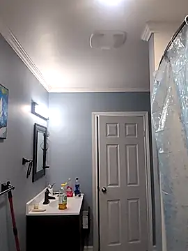 Snapshot of jonnyjenner chatting on October 2025 04:20:02 AM jonnyjenner online show from October 2025 04:20:02 AM