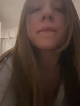 Snapshot of Sashabunny chatting on March 2026 09:32:02 PM Sashabunny online show from March 2026 09:32:02 PM