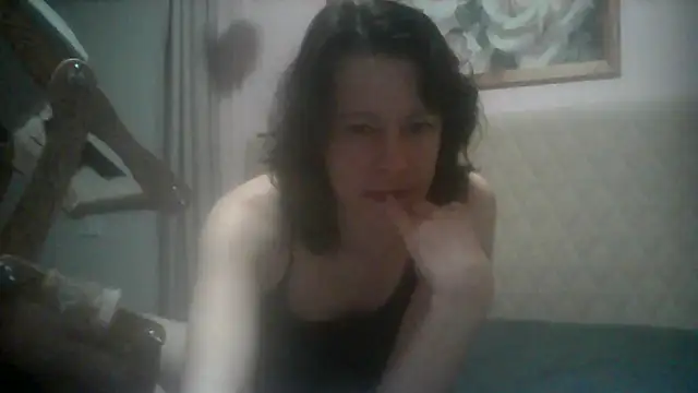 Snapshot of SunElizabeth chatting on April 2026 04:29:01 PM SunElizabeth online show from April 2026 04:29:01 PM