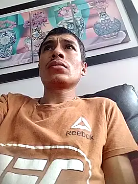 Snapshot of 008Alexan chatting on February 2025 07:44:02 PM 008Alexan online show from February 2025 07:44:02 PM