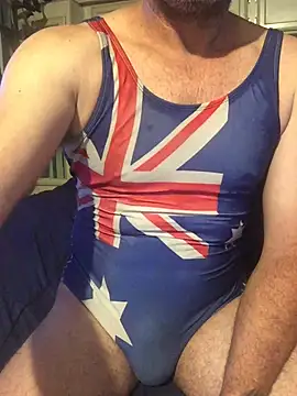 madaussiehere online show from July 2026 07:27:01 PM
