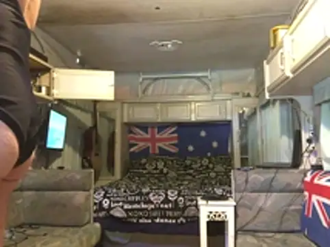 madaussiehere online show from July 2026 02:39:01 AM