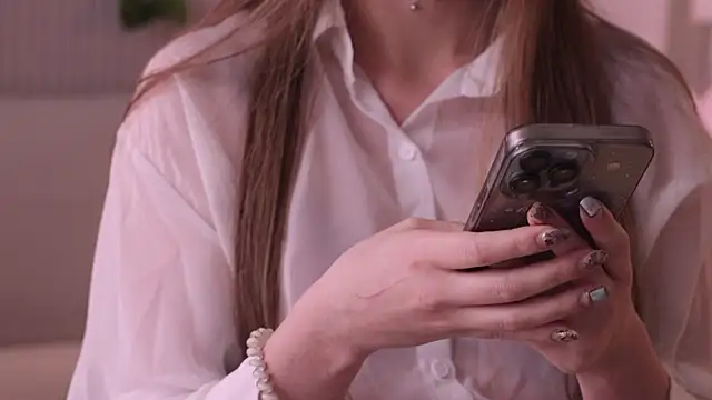 Snapshot of _Pretty_Doll_ chatting on April 2026 09:56:01 AM Pretty Doll online show from April 2026 09:56:01 AM