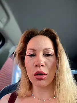LavenderHot online show from July 2026 02:11:02 AM