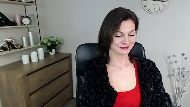 VivianWILD online show from December 2024 01:14:01 PM