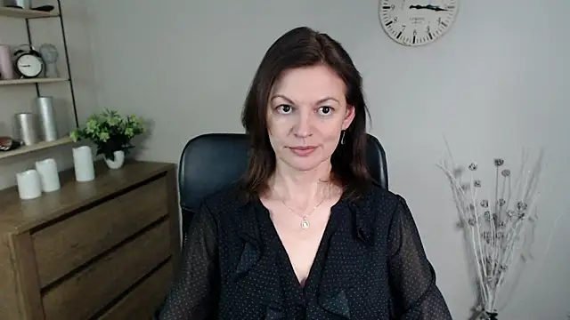 VivianWILD online show from January 2025 10:27:02 AM