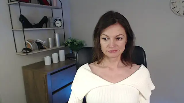 VivianWILD online show from February 2025 10:47:02 AM