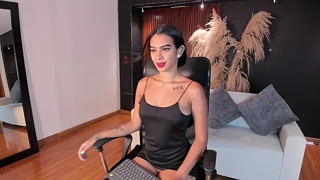 Snapshot of saracorraless chatting on February 2025 07:00:01 PM saracorraless online show from February 2025 07:00:01 PM