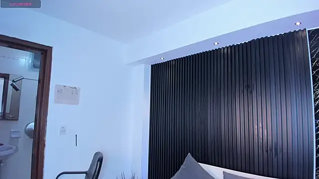 Snapshot of saracorraless chatting on September 2025 10:59:01 AM saracorraless online show from September 2025 10:59:01 AM