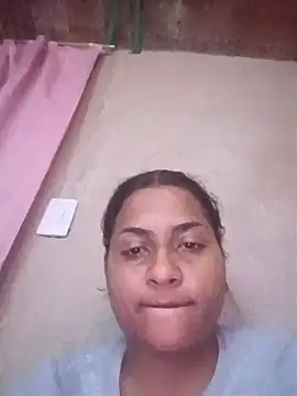 Snapshot of Giselabrunette25 chatting on February 2026 10:15:01 PM Giselabrunette25 online show from February 2026 10:15:01 PM