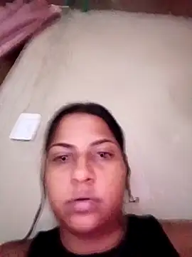 Snapshot of Giselabrunette25 chatting on February 2026 10:50:02 PM Giselabrunette25 online show from February 2026 10:50:02 PM