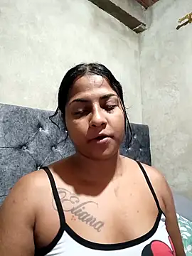 Snapshot of Giselabrunette25 chatting on February 2026 09:43:01 AM Giselabrunette25 online show from February 2026 09:43:01 AM