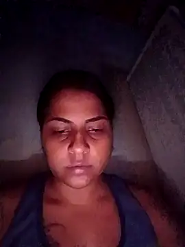 Snapshot of Giselabrunette25 chatting on February 2026 12:33:02 AM Giselabrunette25 online show from February 2026 12:33:02 AM