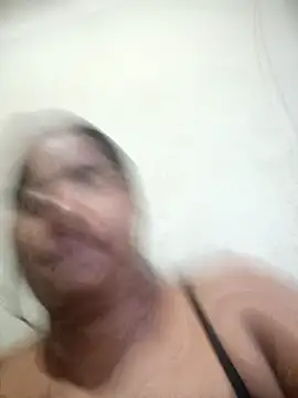 Snapshot of Giselabrunette25 chatting on March 2026 08:15:01 PM Giselabrunette25 online show from March 2026 08:15:01 PM