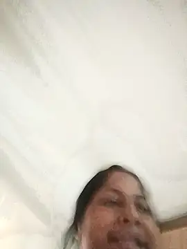 Snapshot of Giselabrunette25 chatting on March 2026 06:11:01 PM Giselabrunette25 online show from March 2026 06:11:01 PM