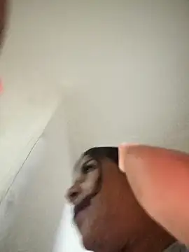 Snapshot of Giselabrunette25 chatting on April 2026 04:37:02 PM Giselabrunette25 online show from April 2026 04:37:02 PM