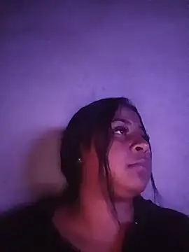 Giselabrunette25 online show from May 2026 01:56:01 AM