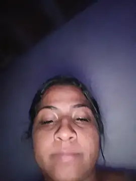 Giselabrunette25 online show from May 2026 02:16:01 AM