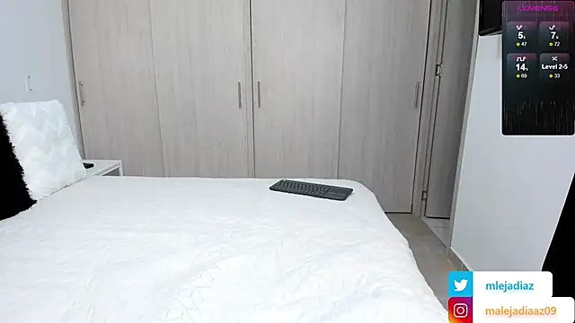 MalejaDiaz  online show from January 2025 03:13:02 PM