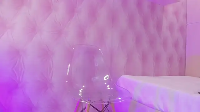 Hilary-banks online show from February 2025 04:43:01 AM