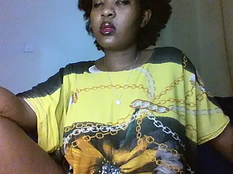 Snapshot of Thickyannah chatting on November 2025 11:37:02 PM Thickyannah online show from November 2025 11:37:02 PM