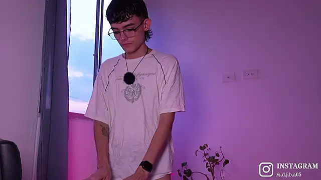 Angelo 018 online show from February 2026 11:08:02 PM