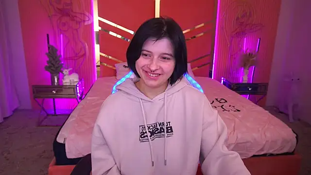 Miki Kivi online show from January 2025 09:55:02 PM