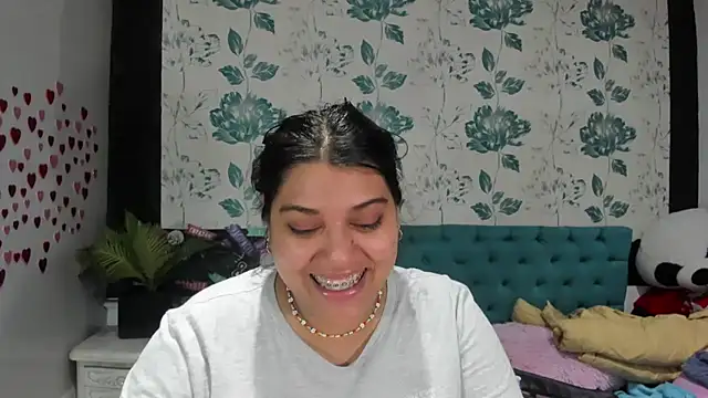 LindaBreeS online show from February 2025 09:42:02 PM