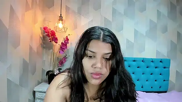 LindaBreeS online show from May 2026 01:30:02 PM