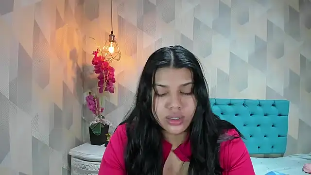 Snapshot of LindaBreeS chatting on July 2026 04:27:02 AM LindaBreeS online show from July 2026 04:27:02 AM