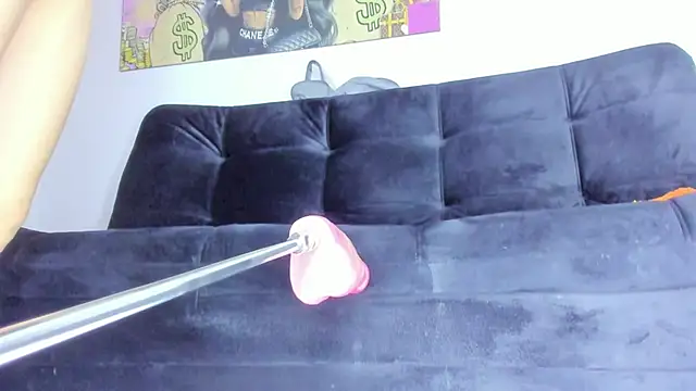 Ashley Miiller1 online show from March 2026 01:18:02 PM