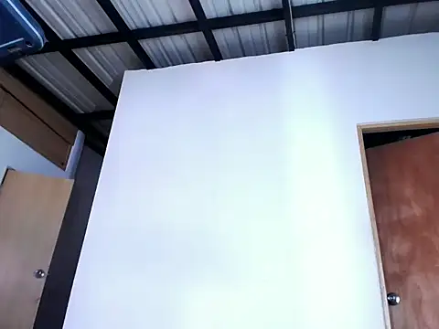 Snapshot of valeng_doll chatting on January 2025 02:14:02 PM valeng doll online show from January 2025 02:14:02 PM