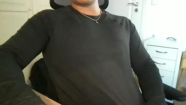 Snapshot of jungcock3210 chatting on September 2025 01:03:01 PM jungcock3210 online show from September 2025 01:03:01 PM