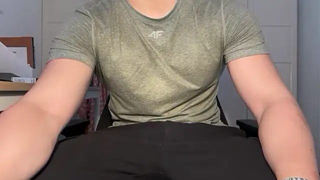 Snapshot of jungcock3210 chatting on November 2025 10:37:01 AM jungcock3210 online show from November 2025 10:37:01 AM