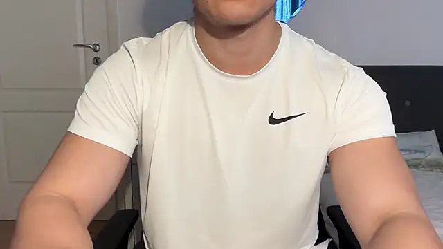 Snapshot of jungcock3210 chatting on November 2025 10:57:02 AM jungcock3210 online show from November 2025 10:57:02 AM