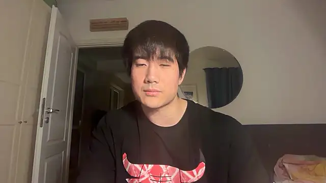 jungcock3210 online show from February 2026 06:56:02 PM