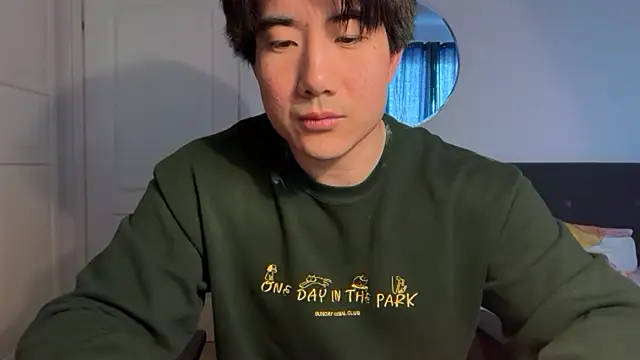 jungcock3210 online show from February 2026 02:50:02 PM