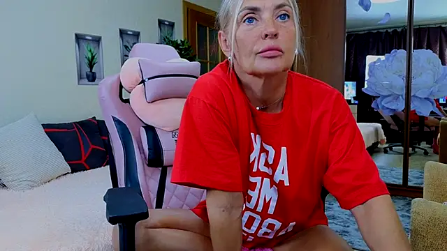 Snapshot of amelia_blondy chatting on September 2025 11:22:02 AM amelia blondy online show from September 2025 11:22:02 AM