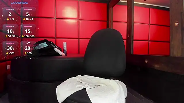 THIAGOXBIG online show from February 2025 08:39:01 AM