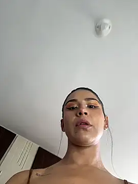 Snapshot of Nikothyna chatting on March 2026 03:17:01 PM Nikothyna online show from March 2026 03:17:01 PM