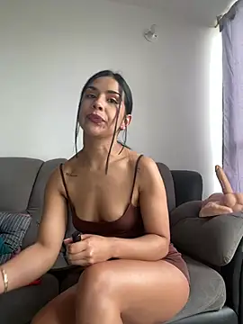 Snapshot of Nikothyna chatting on May 2026 03:21:02 PM Nikothyna online show from May 2026 03:21:02 PM