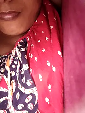 Snapshot of sexyindi_couple chatting on January 2025 11:29:02 AM sexyindi couple online show from January 2025 11:29:02 AM