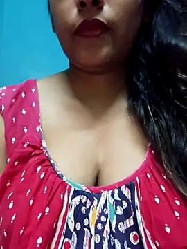 Snapshot of sexyindi_couple chatting on September 2025 02:39:02 PM sexyindi couple online show from September 2025 02:39:02 PM