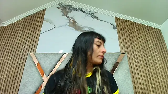 Naughty Kittenm online show from May 2026 11:29:01 AM