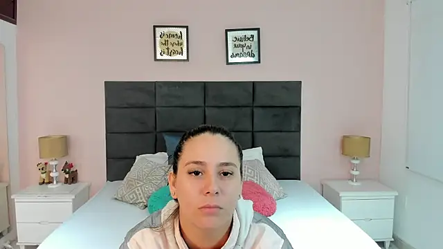 MadisonJenner online show from December 2025 11:06:02 AM