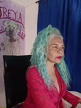 freyadevil333 online show from April 2026 05:01:02 AM