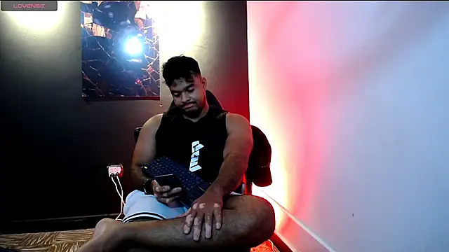 Big furry bear13 online show from January 2026 09:04:02 AM